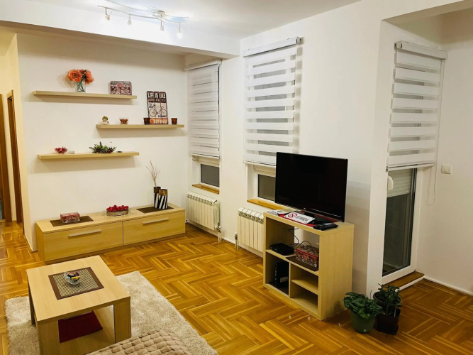 Jolly Apartment - Belgrade