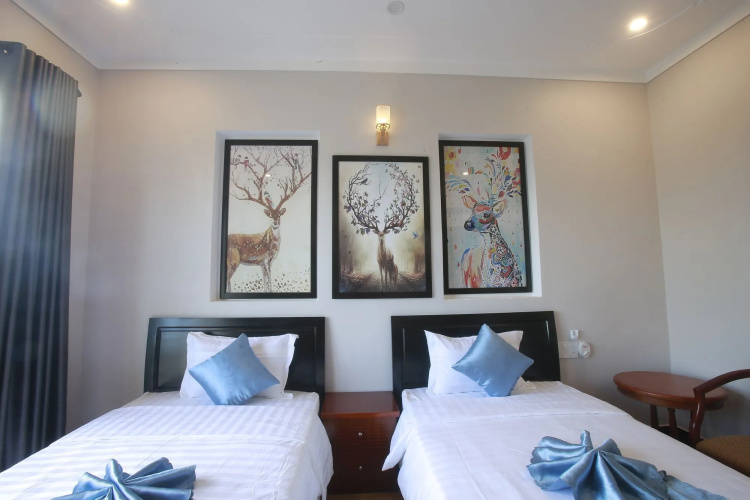 Home River Villa