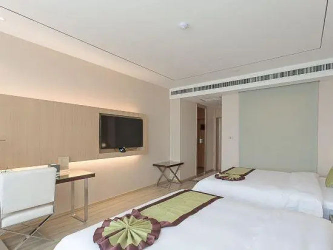 S International Hotel