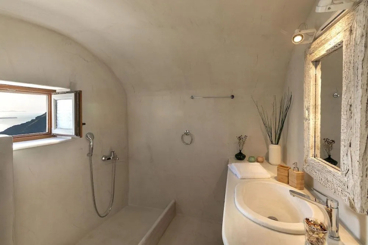 180 Caldera by Stylish Stays