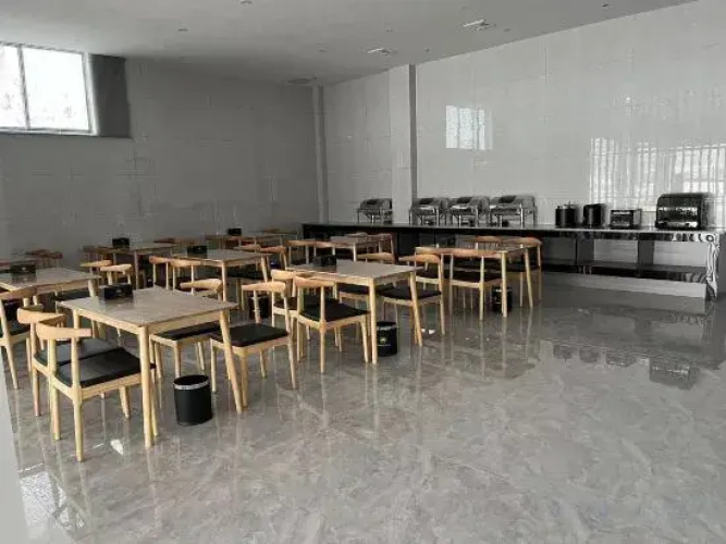 Guangde Sandishui Express Hotel