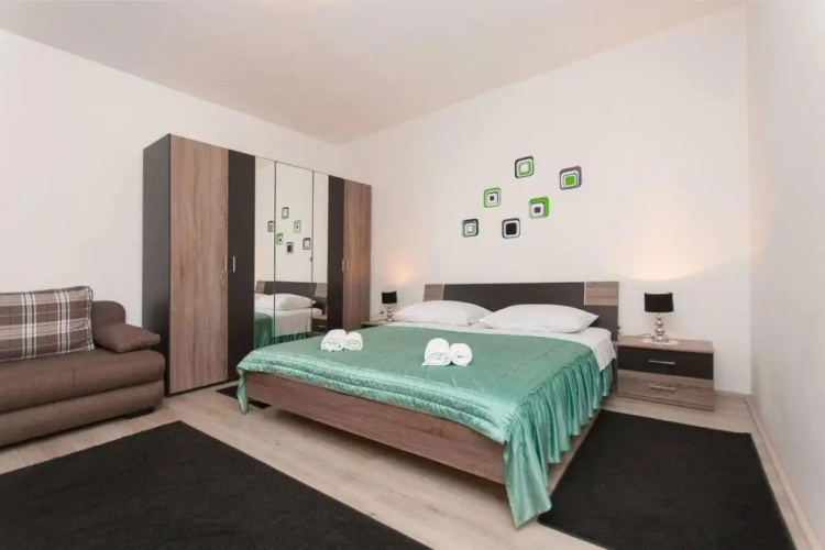 Apartment Dama-10m from beach