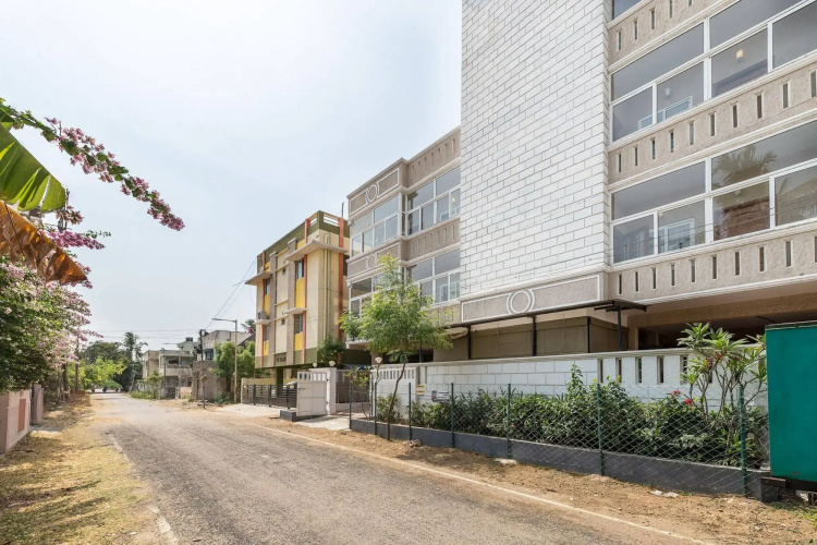 Aurovilla Serviced Apartment