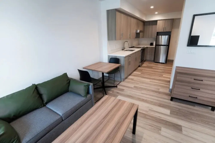 Chugach Naswik Suites