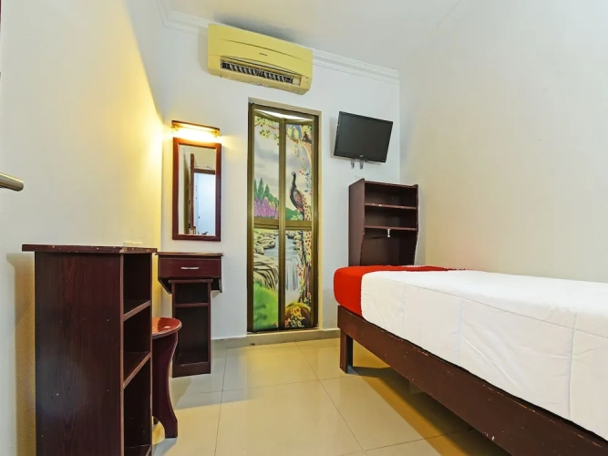 Deluxe Single room