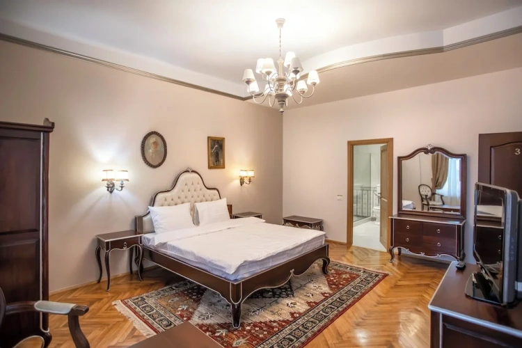 Deluxe Double Apartment with city view