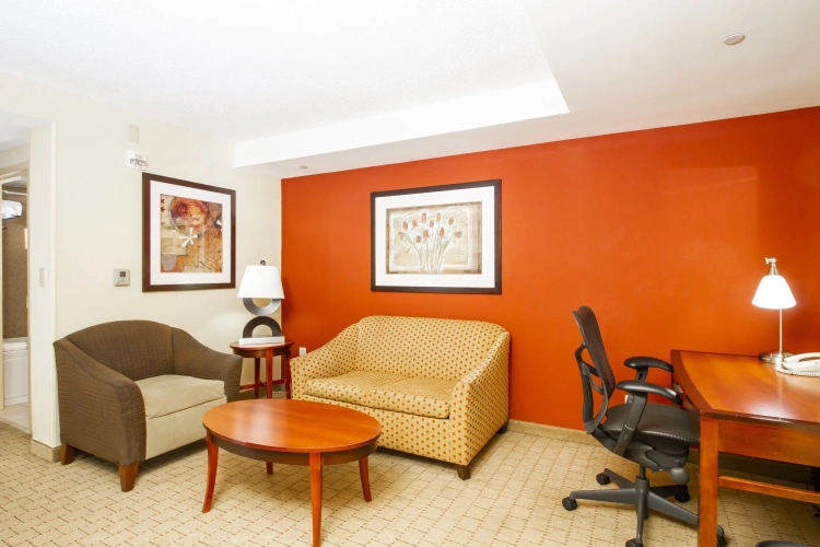 1 Bedroom Quadruple Suite