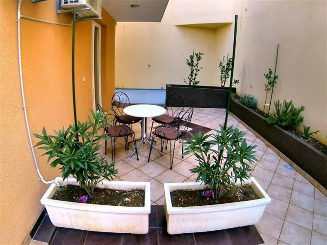 Baska Voda Apartments