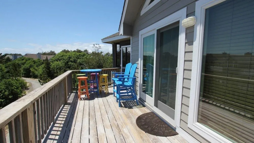 Crab's Day Off - 5 Br Home