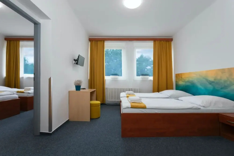 Atlas Hotel Garni
