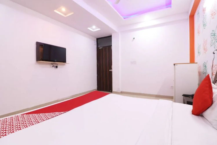 OYO 49535 P.K Residency