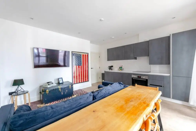 Charming & Stylish 1BD Flat - Bethnal Green
