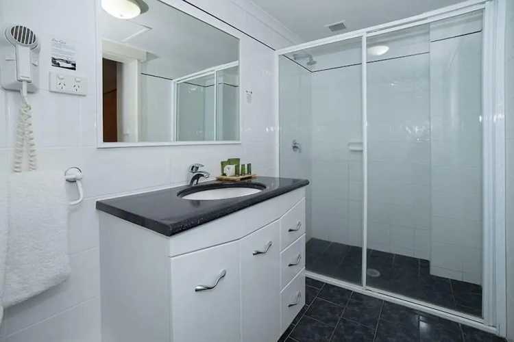 2 Bedrooms Standard Twin Apartment