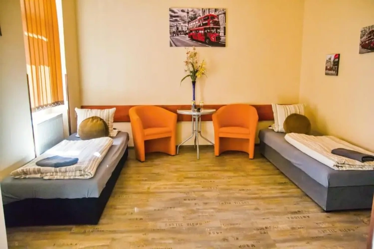 Standard Twin room