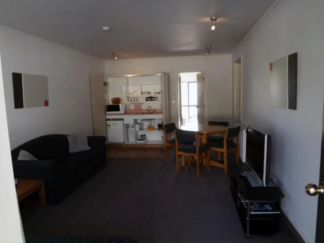 Karaka Tree Motel