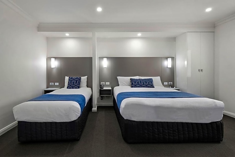 Superior Triple room