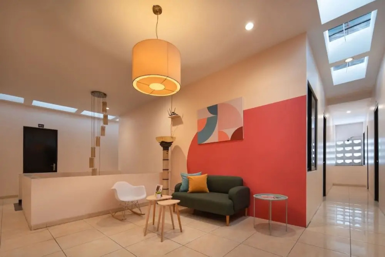 Cove Oekude Residence