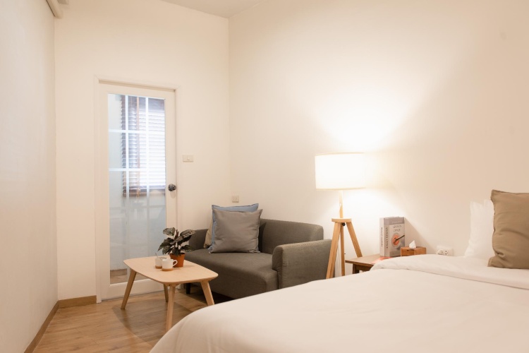 Standard Double room with city view