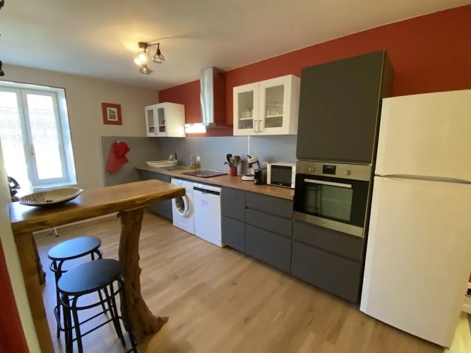Family Cottage with park view