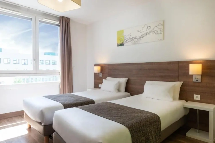 Standard Twin room