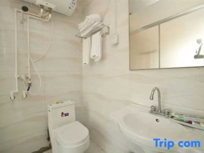 Feixian Xinyang Hotel