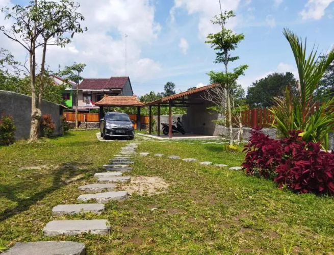 Adine Guest House