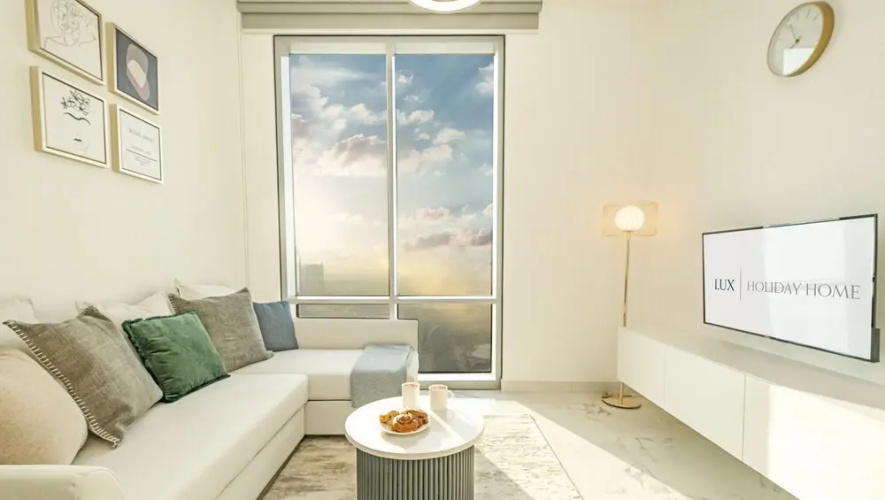 LUX The Elegant Residence Amna Tower