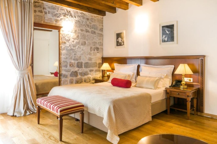 Superior Double room with Old Town view