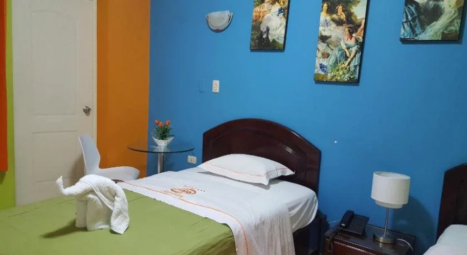 Hotel Embajador