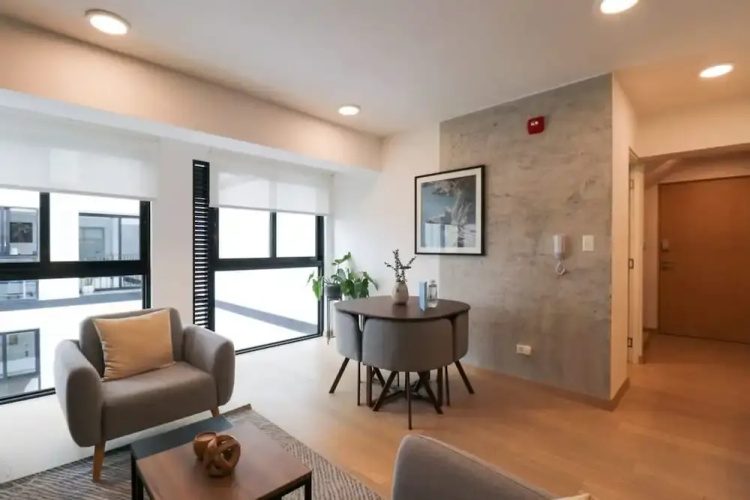 w Splendid 1BR Duplex in Miraflores