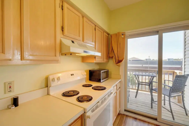 Kill Devil Hills Condo w/ On-site Beach Access!