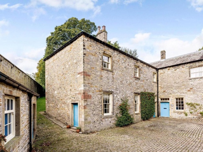 3 Bedrooms Cottage