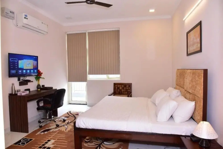 Arkaya Inn