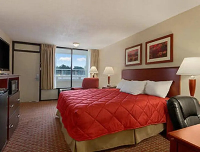 Ramada Burlington Conf Center