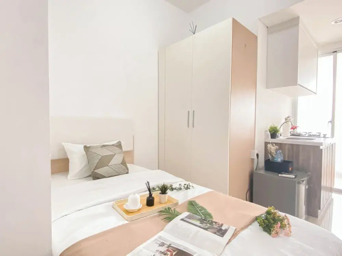 Basic Studio Apartment At Vittoria Residence
