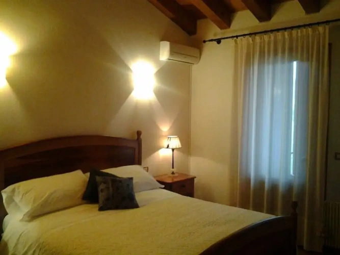 Standard Double room with land view