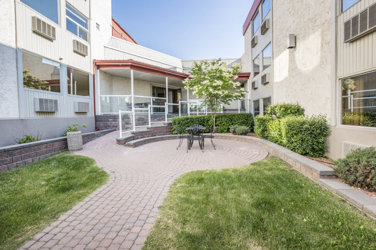 Quality Inn & Conference Centre North Hill photo 18