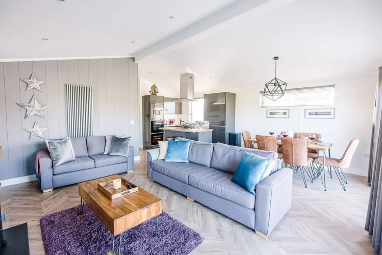 Alde Lodge, Aldeburgh