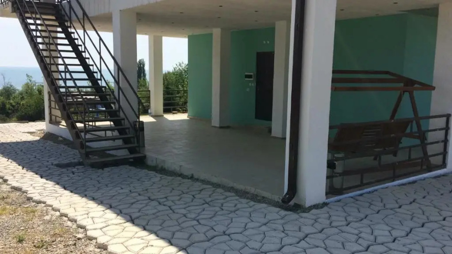 Guest house on Gagarina 10