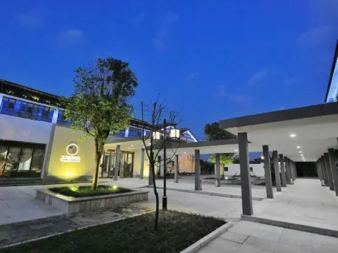 Luyi Resort Hotel