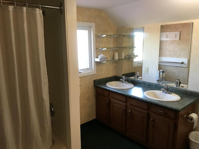 3 Bedrooms Cottage