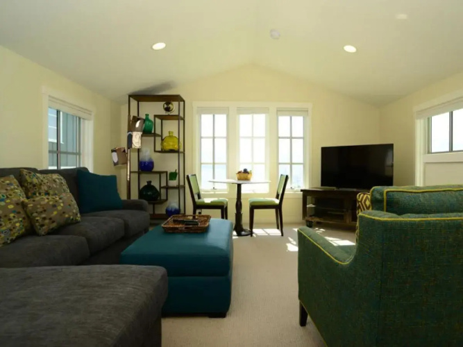 Arroyo with a Carriage House #60
