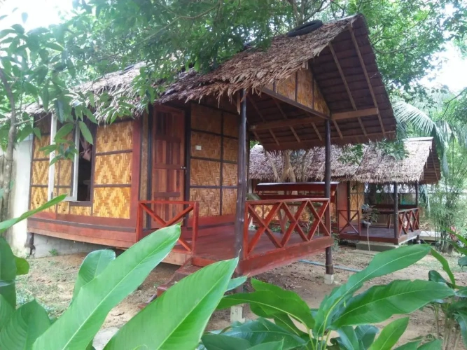 Double Bungalow