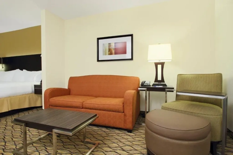 Quadruple Suite