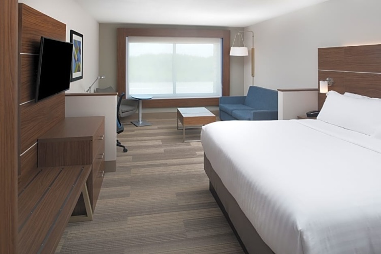 Quadruple Suite