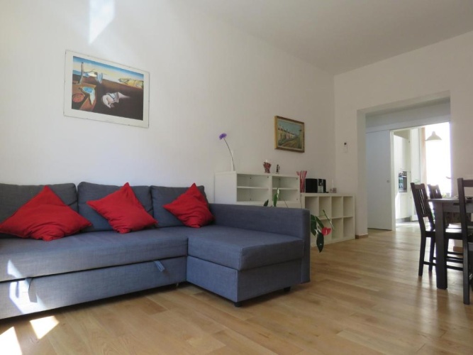 3 Bedrooms Apartment