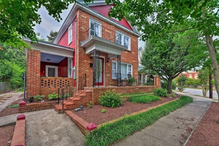 2 Bedrooms Cottage