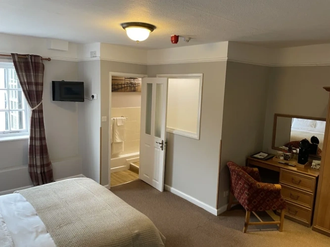 Standard Triple Family room