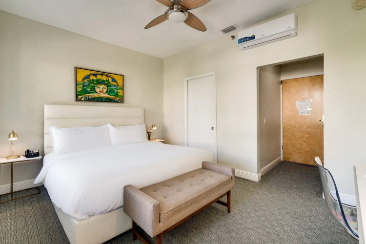 Crest Hotel Suites