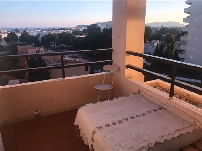 Ibiza White Aparts